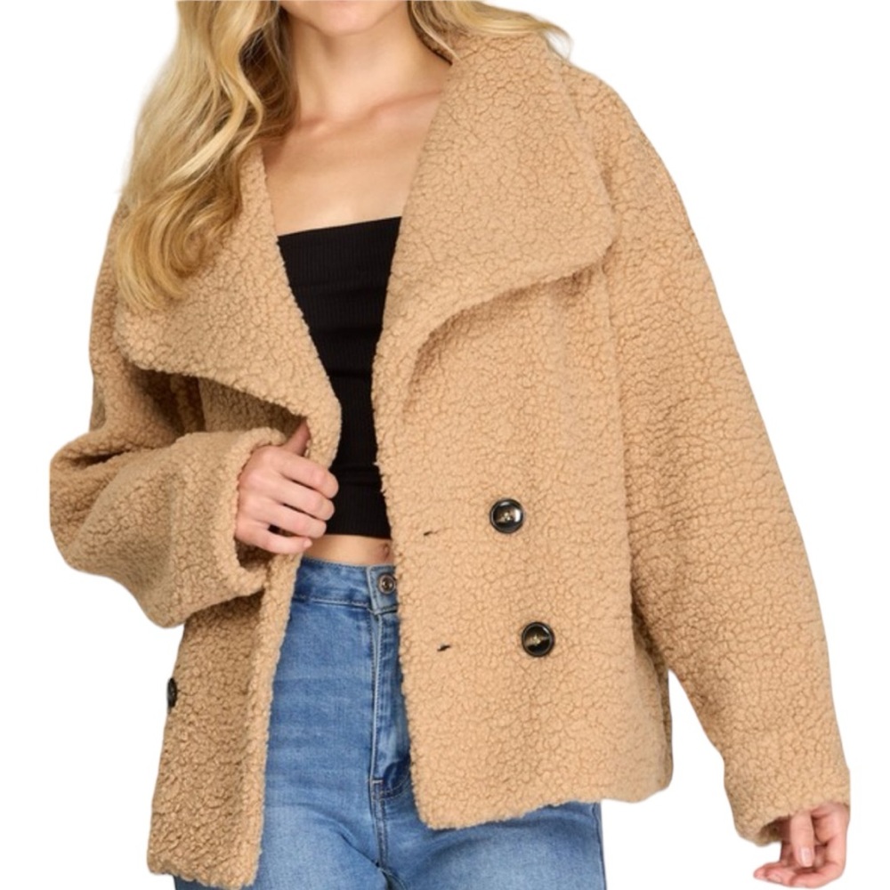 65. Women’s Taupe Double Breasted Lined Teddy Jacket NWT
